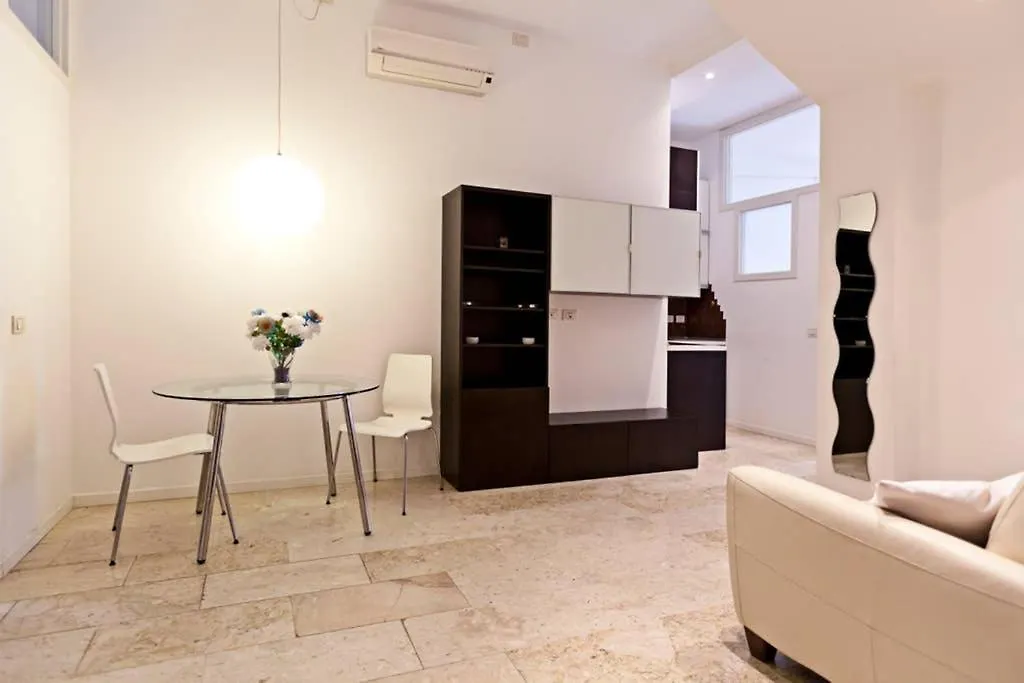 Milan Downtown - The Flat 아파트
